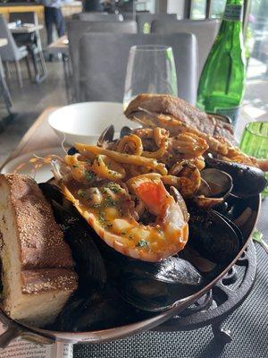 Zuppa di pesce