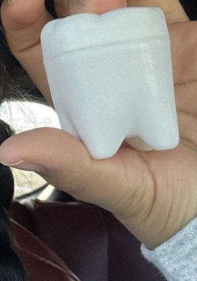 Wisdom tooth case