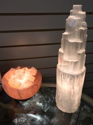 Selenite lanp and salt lamp