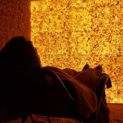 Experience the therapeutic effects of dry salt therapy and breathe better, with the added bonus of soothing sound therapy.