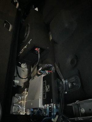 Sub box 
 signal processor 
 
 amp under driver seat