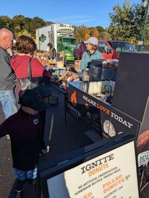 Ignite Donut cart at the Rockford, MI Farmers Market - 10/12/2024