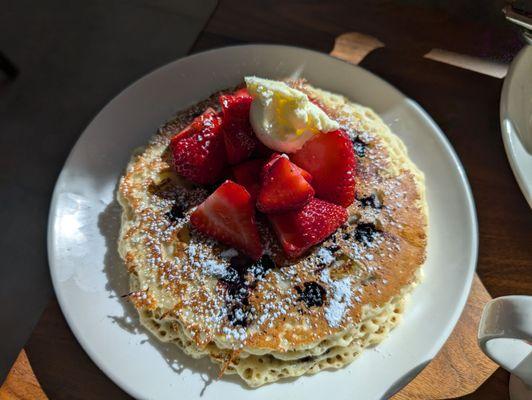 My wife got pancakes and asked for the fruit to be added.