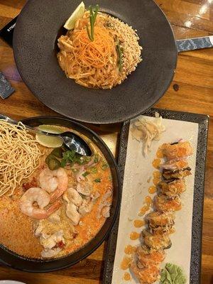 Pad Thai, Khao Soi, OBX Roll