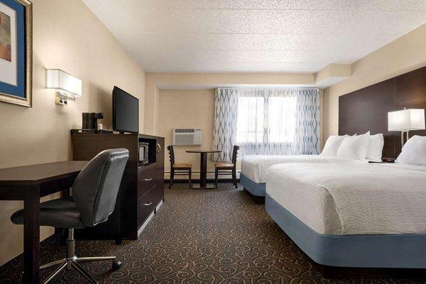 Days Inn By Wyndham Fort Collins