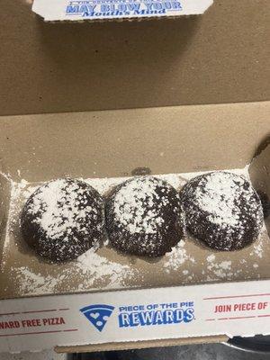 Lava cakes