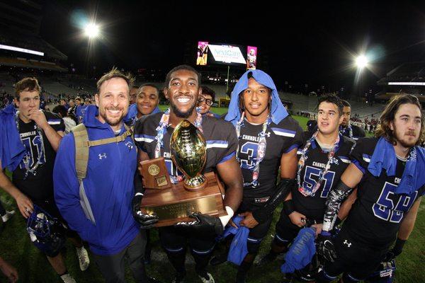 After a great year Dr Clouse gets to celebrate with the wolves at sun devil stadium.