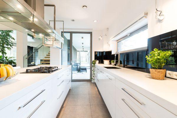 Modern Kitchen with Quartz Miter Edge Countertops