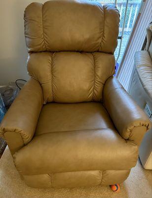 My new rocker- recliner.