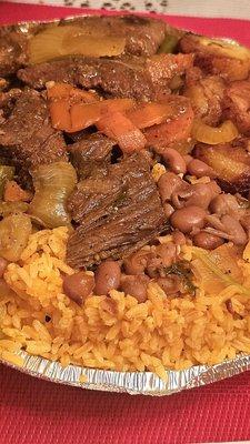 Beef stew , rice beans ,plantains.