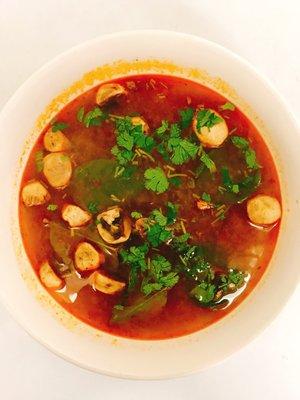 Tom Yam Koong (spicy and sour soup)