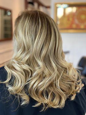 Gorgeous blonde balayage