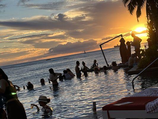 Waikiki Beach Services