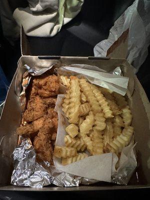 Buffalo Shrimp Platter (hot lemon pepper wet) with Fries