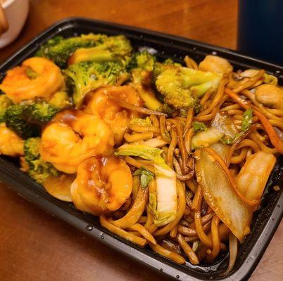 Shrimp w/broccoli combo with shrimp lo mein