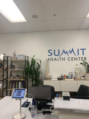 summit health center reception area