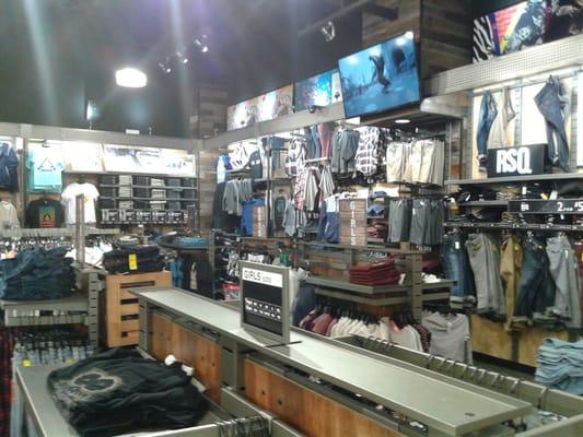 Tillys San Clemente