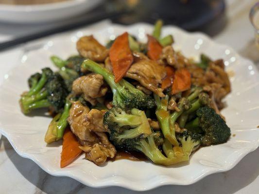 Chicken 40. Broccoli Chicken