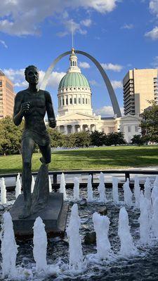 The Olympic Runner, The Arch and the Old Courthouse