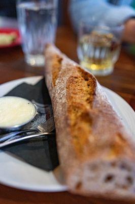 Manresa Baguette ($5)