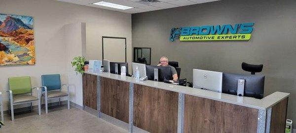 Brown's Automotive Experts Far Northeast Heights: office