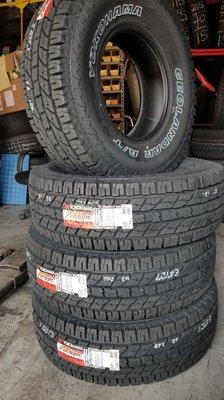 31x10.50R15LT
Yokohoma