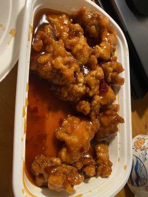 I ordered general tso's chicken, it is very good