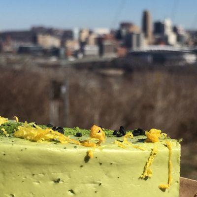 Lemon-matcha-cake-yum!