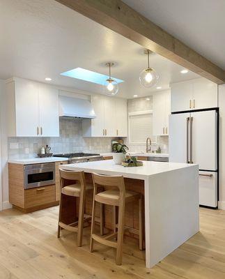 Ultracraft bamboo/paint kitchen. cabinets designed by the western states team, and interior design by Simply Situated Interiors.