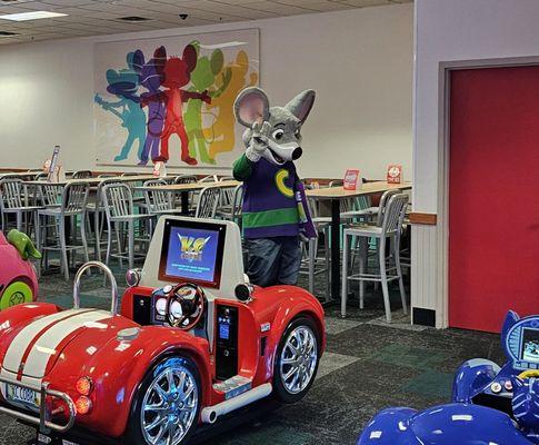 Chuck E Cheese