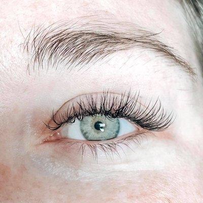 Hybrid Eyelash Extensions