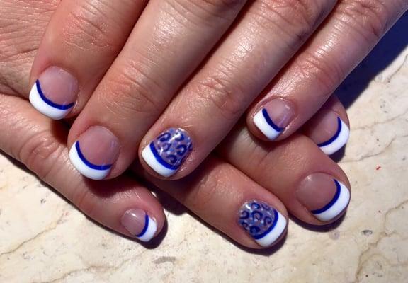 Spice up the french manicure!