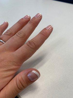 French tip manicure