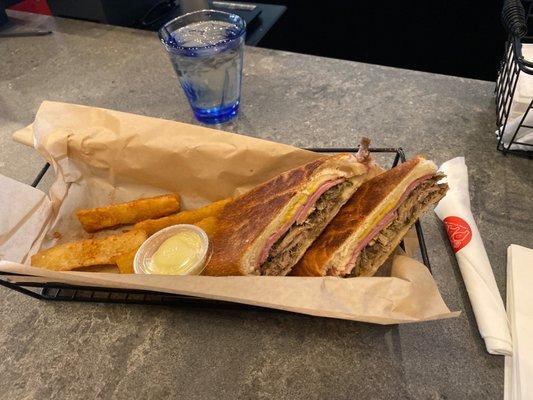 Cubano Sandwich