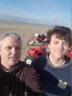 WE RIDE TOO!  Great day ripp’in it up at South Jetty in Florence, Oregon.  Protect your toys with Allstate ATV, RV and Motorcycle Insurance.