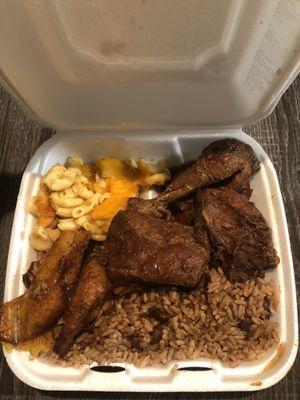 Golden Krust Caribbean Restaurant