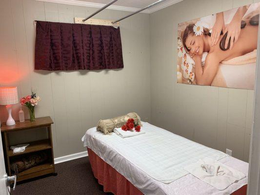 SY Massage & Spa 2 room interior