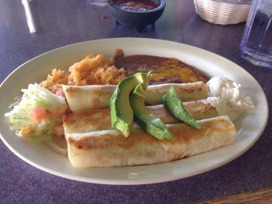 Chicken flautas in flour tortillas. Really good tortillas. Only 8$. Would recommend!