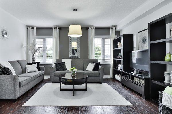 Clean living room in Ramsey, NJ