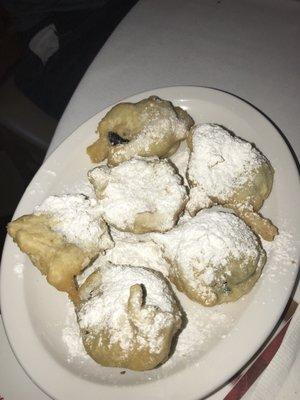 Deep fried Oreos (6)