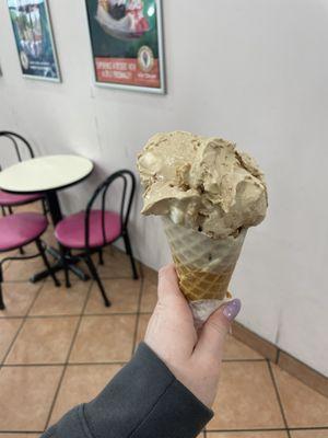 coffee ice cream with mix ins