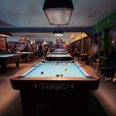 Diamond Billiards Bar & Grill