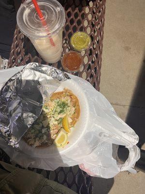 tacos con pollo & horchata