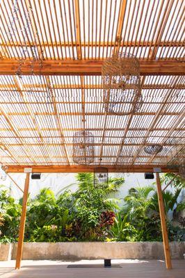 Sunlight peaking through the covered lanai