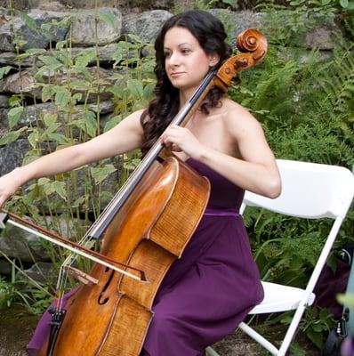 Kyra Saltman, Cellist