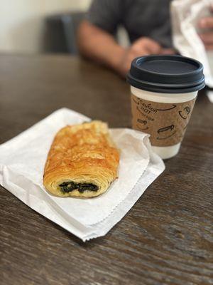 Cheese/Feta croissant & Thai Mocha