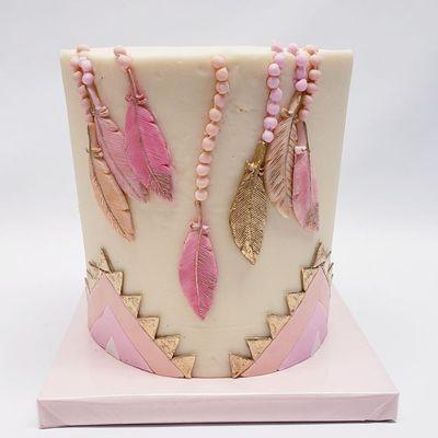 A pretty little Boho cake