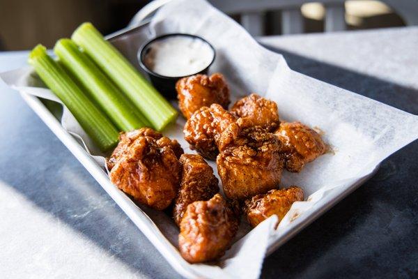 Hand Breaded Boneless Wings