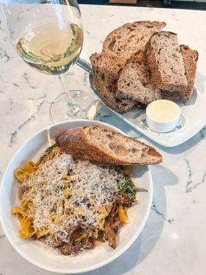 mushroom tagliatelle + BBB bread service