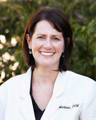 Dr. Jennifer Martens